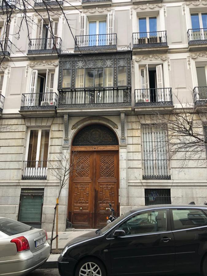 Hotel Opera Roost Madrid Exterior foto